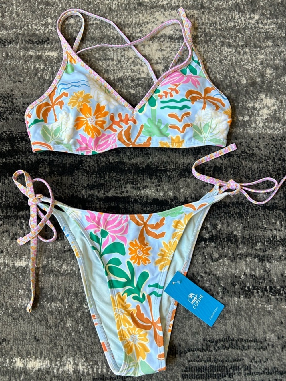 NWT CUPSHE Tropical Print Bikini